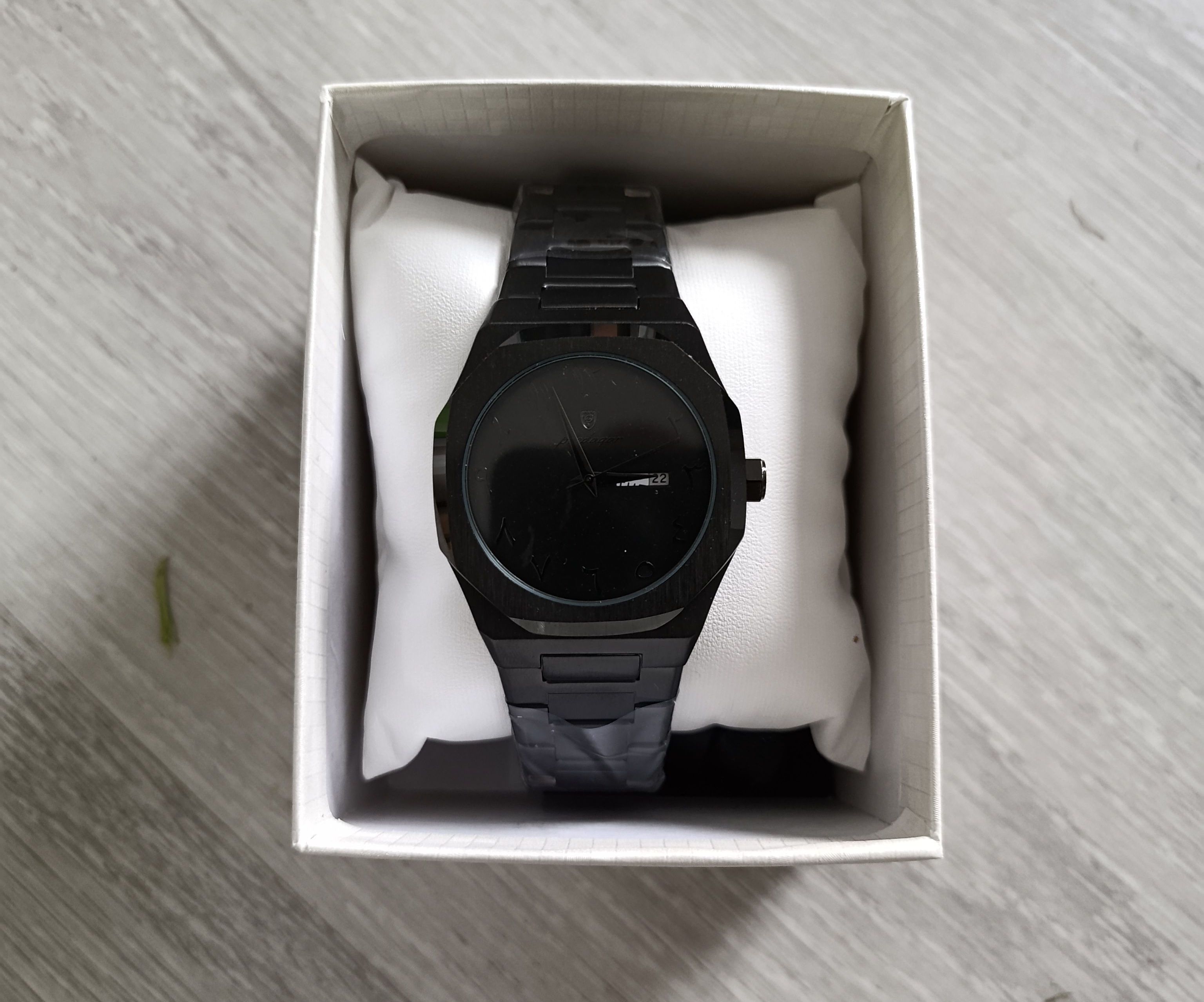 Reloj árabe negro