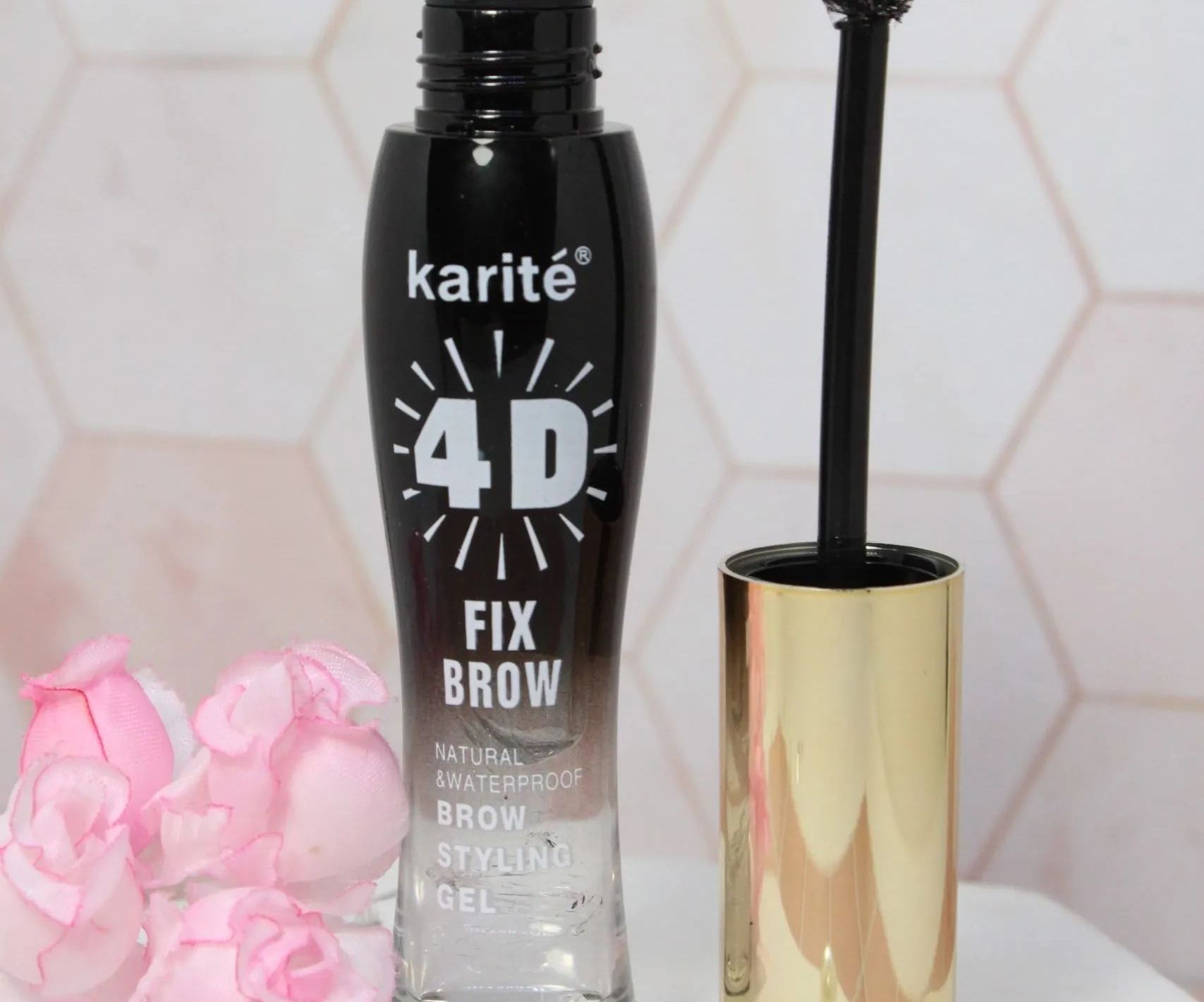 Pestañina Fijadora para Cejas 4D - Karite
