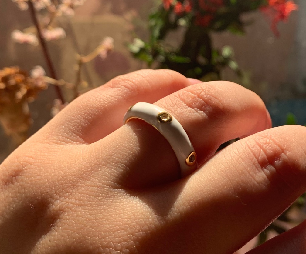 Anillo blanco ojo turco dorados grueso