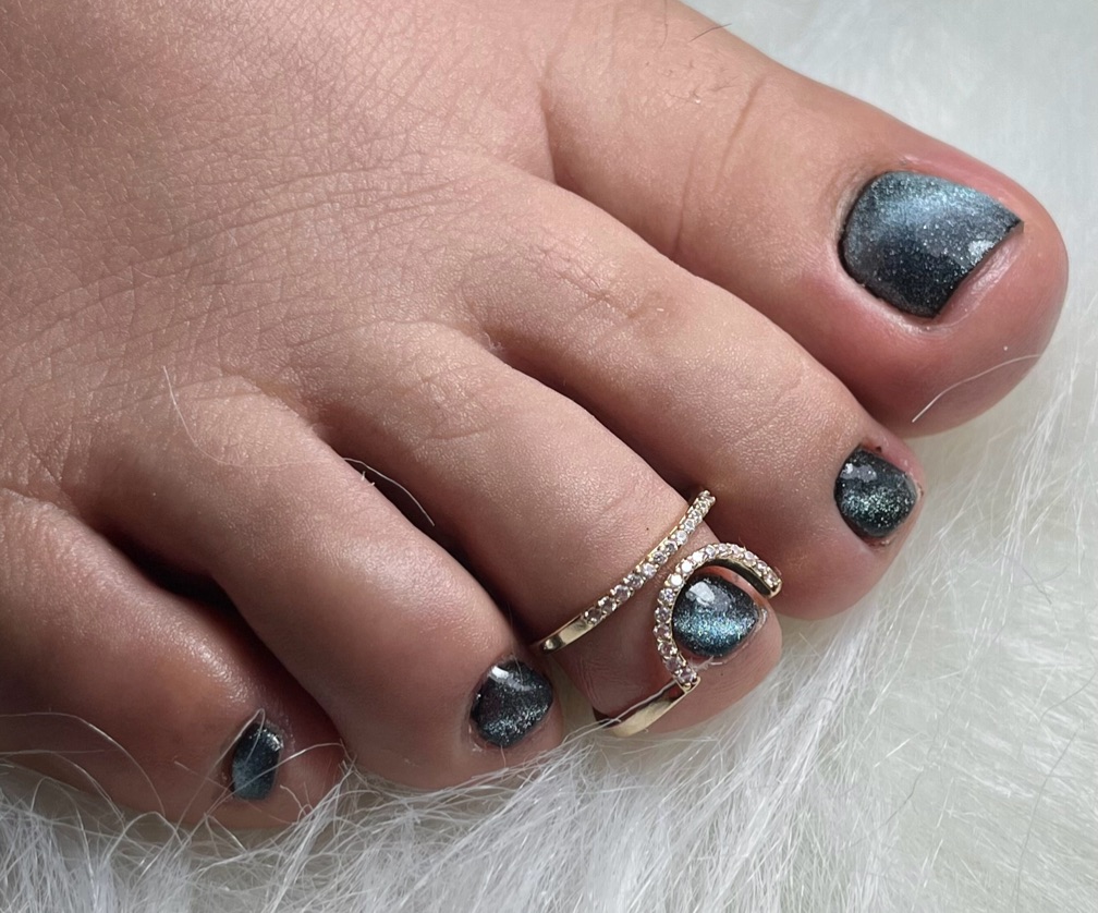 Pedicura Spa con esmaltado semipermanente