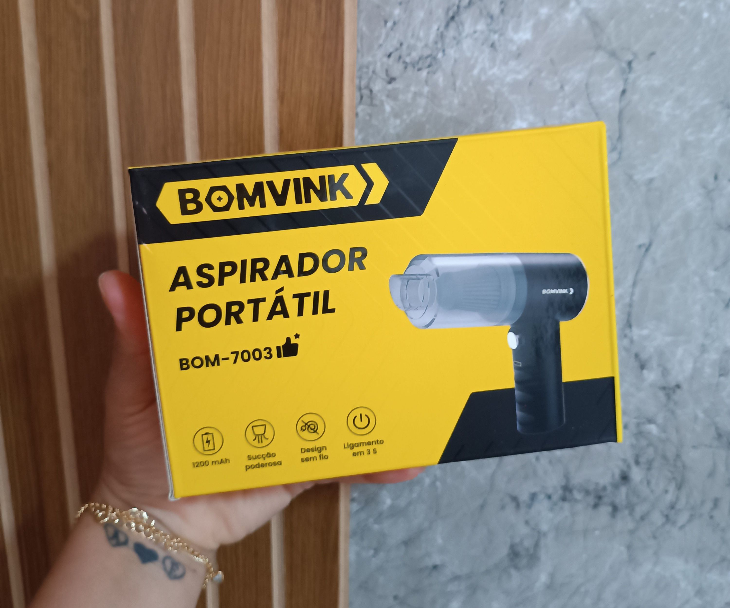 Aspirador de pó portátil recarregável
