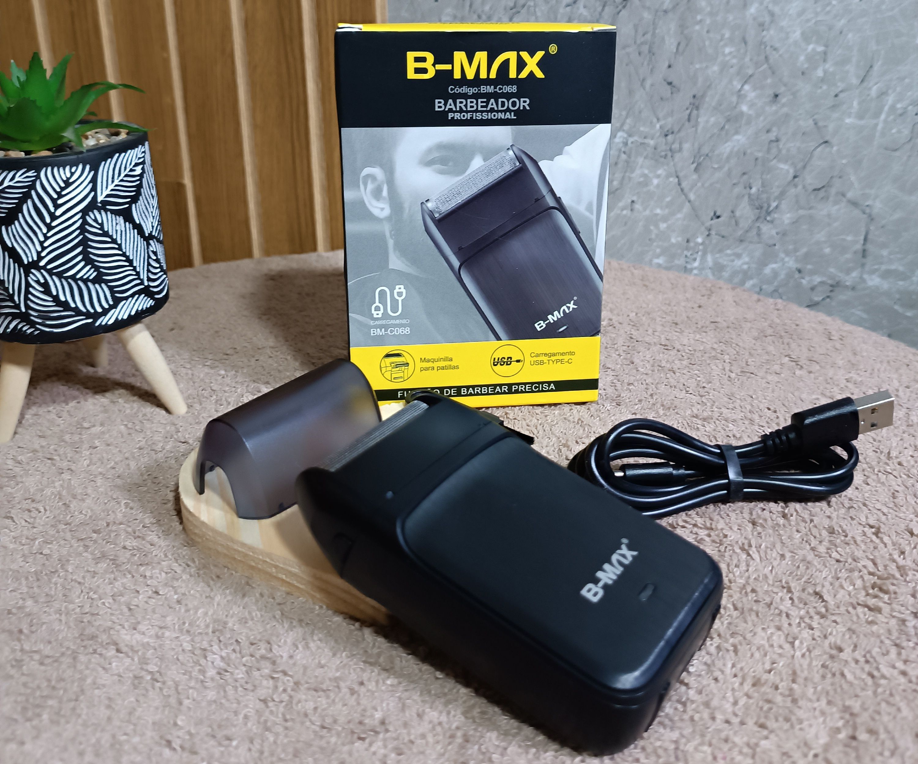 Barbeador elétrico B-Max