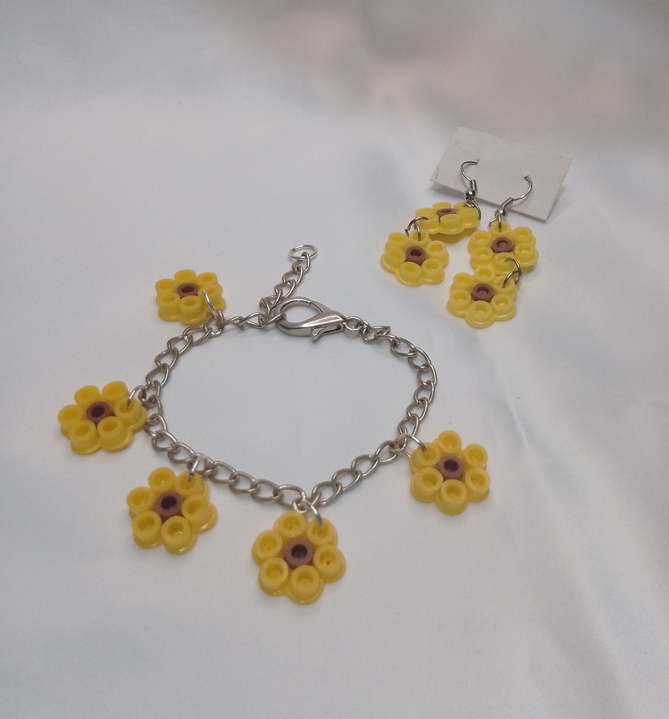 Set Aretes y Pulsera Girasol 🌻