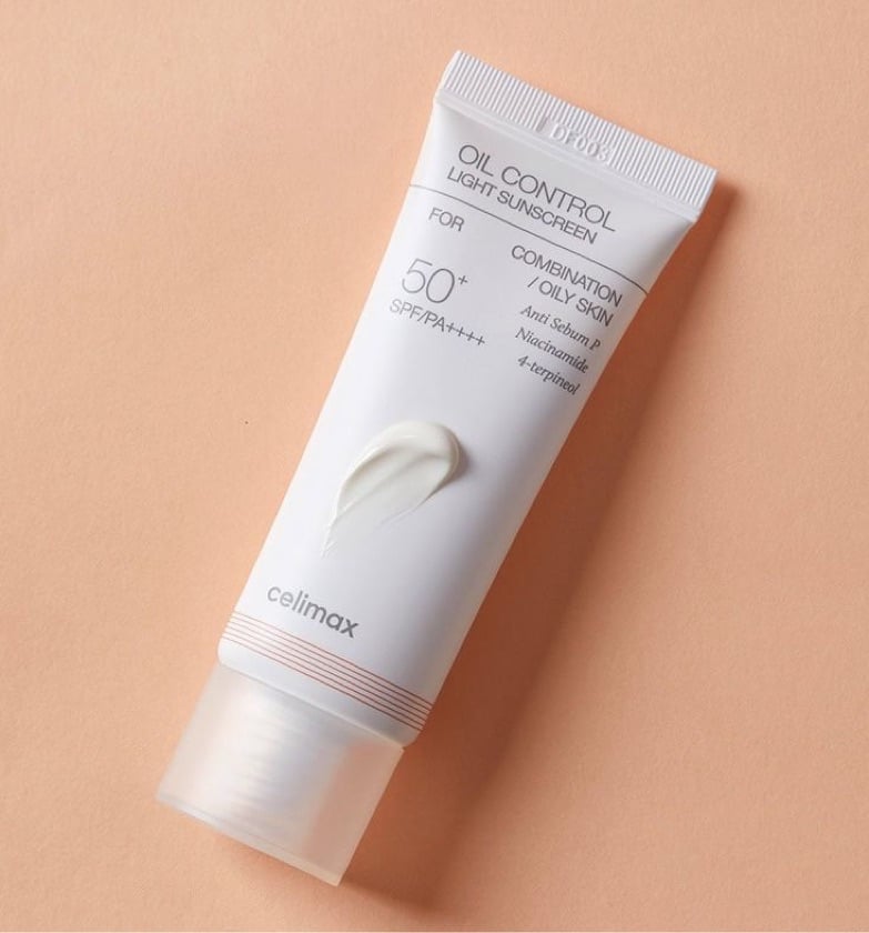 CELIMAX Oil Control Light Sunscreen 50+SPF/PA ++++