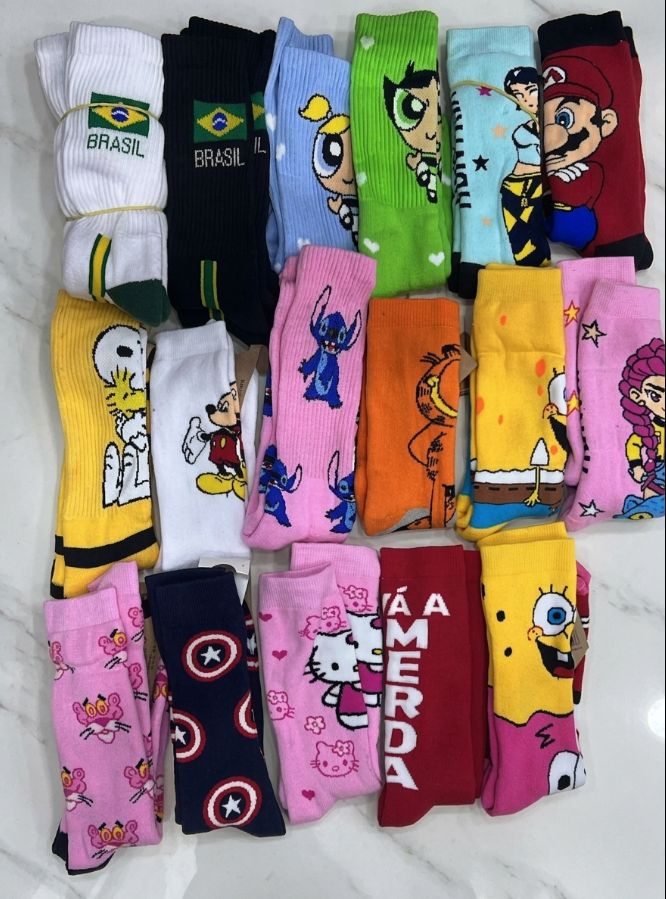 Meias divertidas - REF 350 - TAM 35-40 - Cor Garfield - Laranja - Algodão e elastano - Linha Acessórios