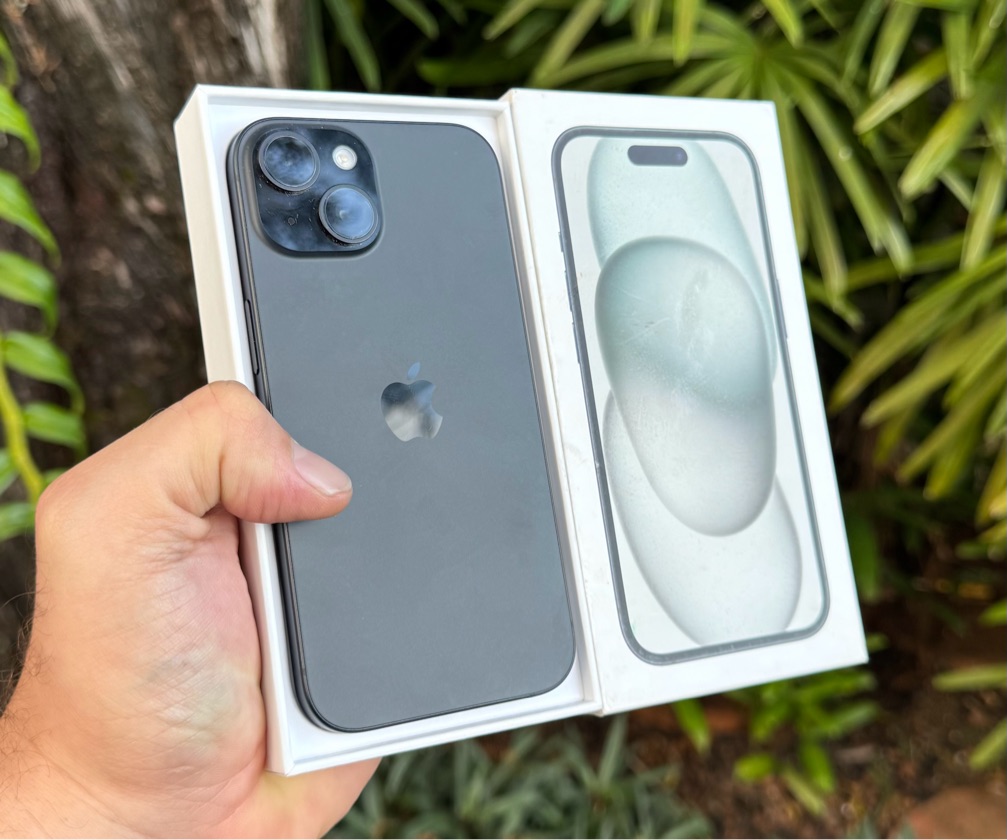 iPhone 15. 256g