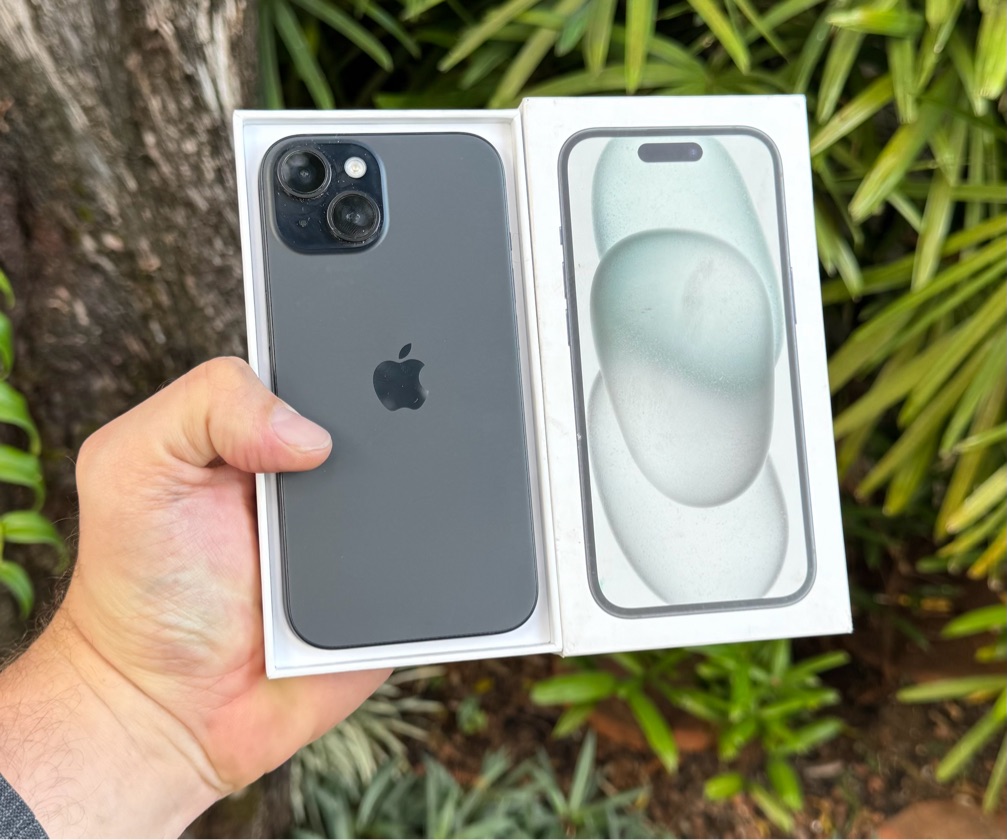 iPhone 15. 256g