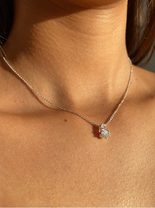 Colar gota cristal
