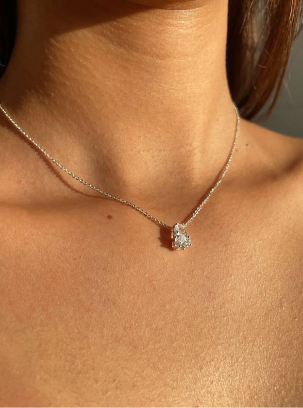 Colar gota cristal