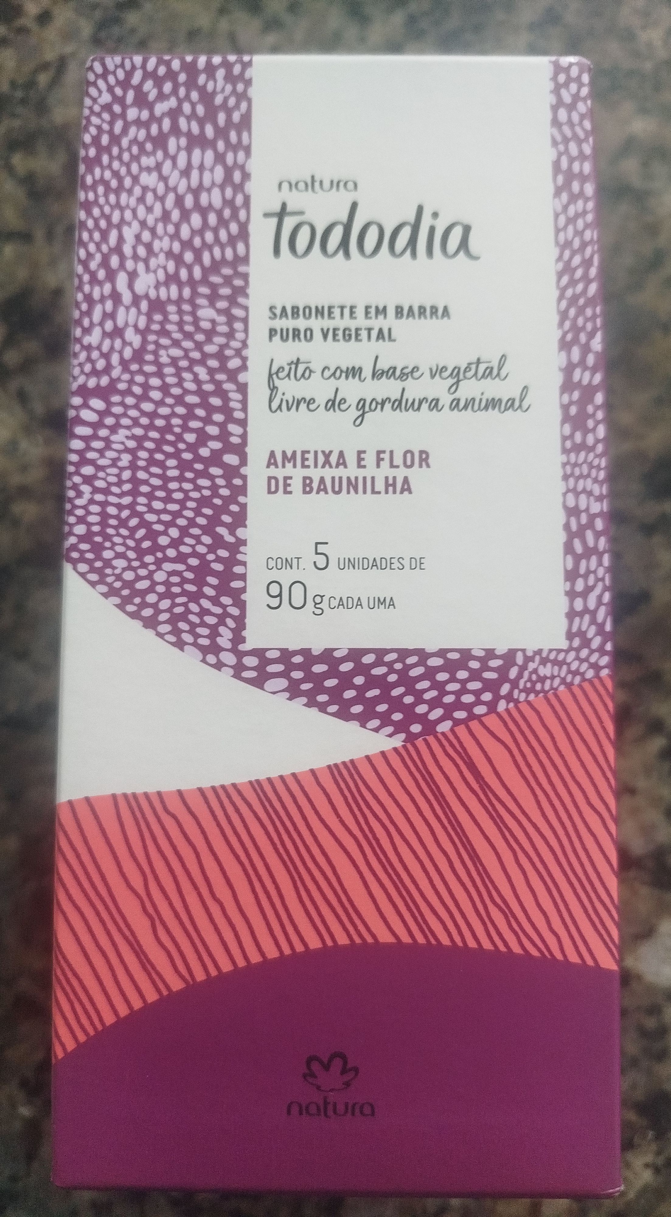 Natura Ameixa e flor de baunilha