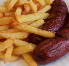 Cervelat Brot Pommes-frites