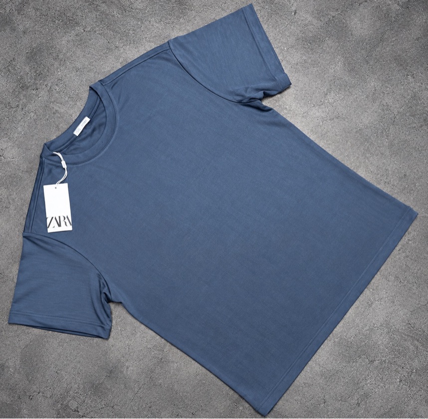 Camiseta Zara Basic Masculina | Essencial Premium