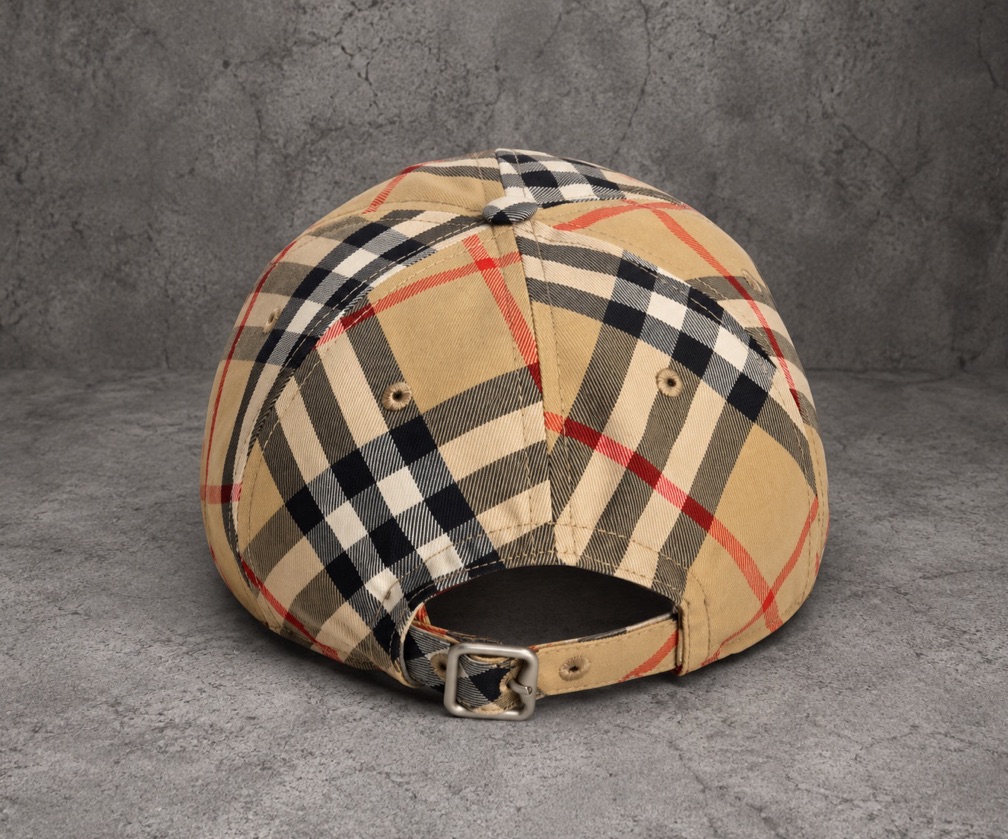 Boné Xadrez Premium BURBERRY