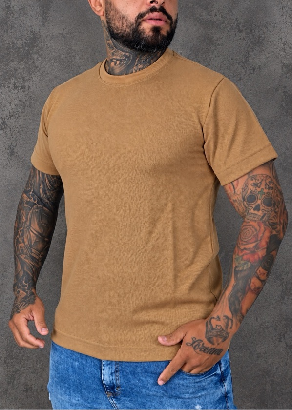 Camiseta Texturizada Zara