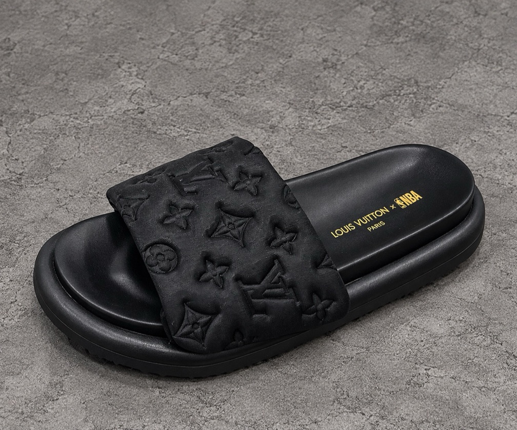 Chinelo LouisVuitton slide