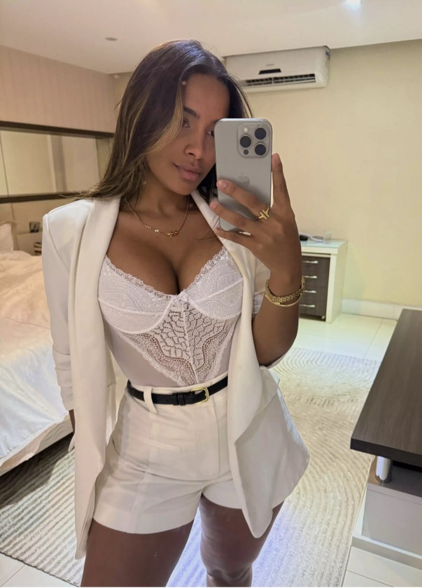 Body Cristina