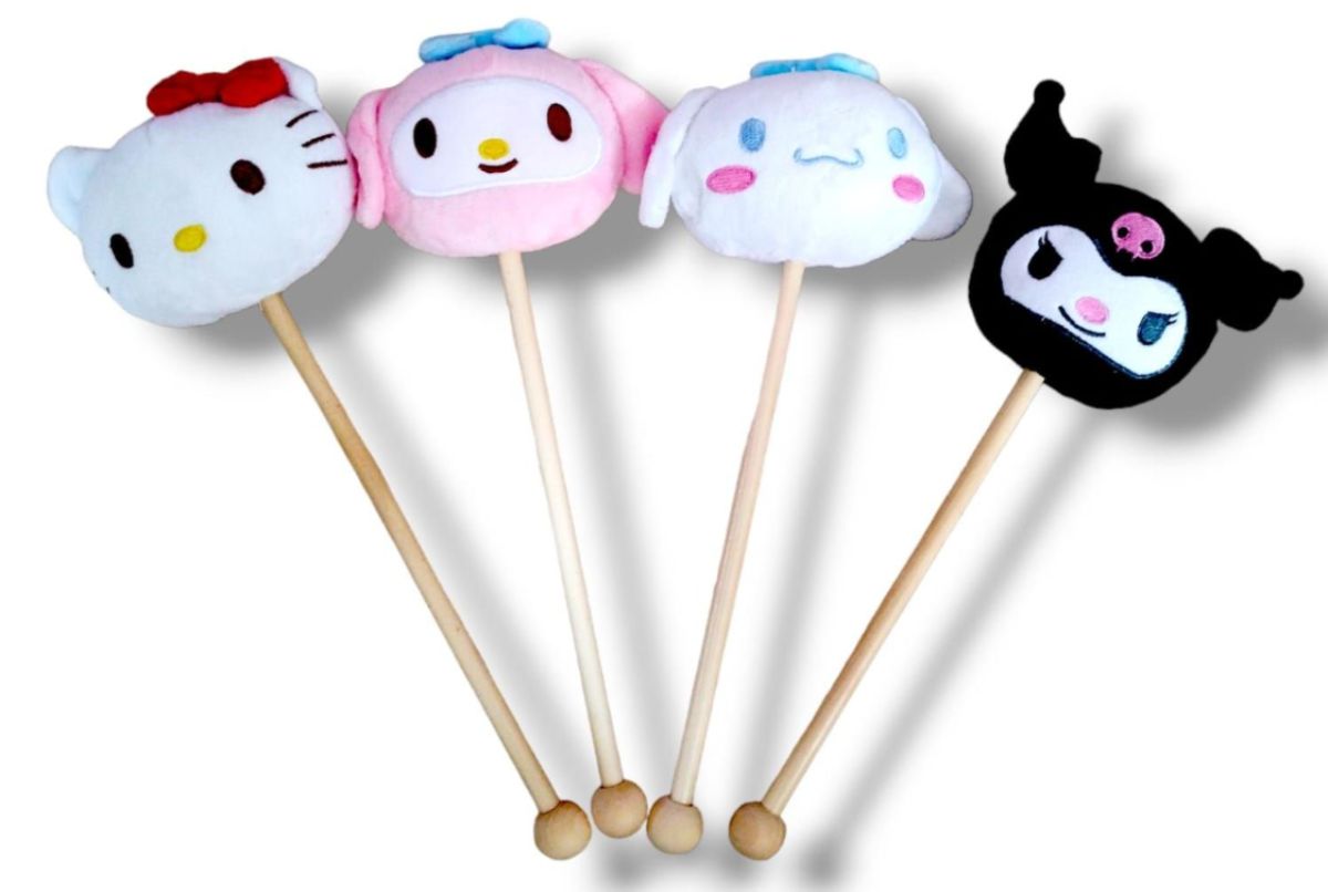 🧸✨ MARTILLO DE MASAJE DE FELPA – SANRIO STYLE ✨🧸