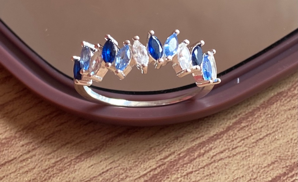 Anillo azul talla # 8