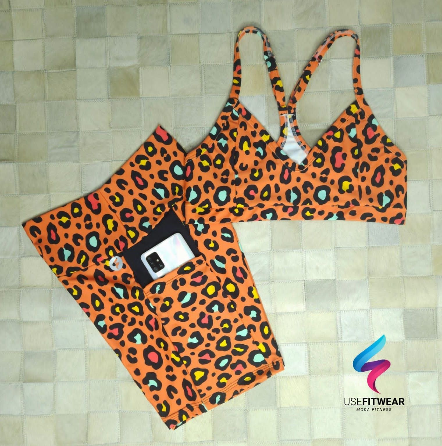 Conjunto Animal Print Short Run e Top New Verona