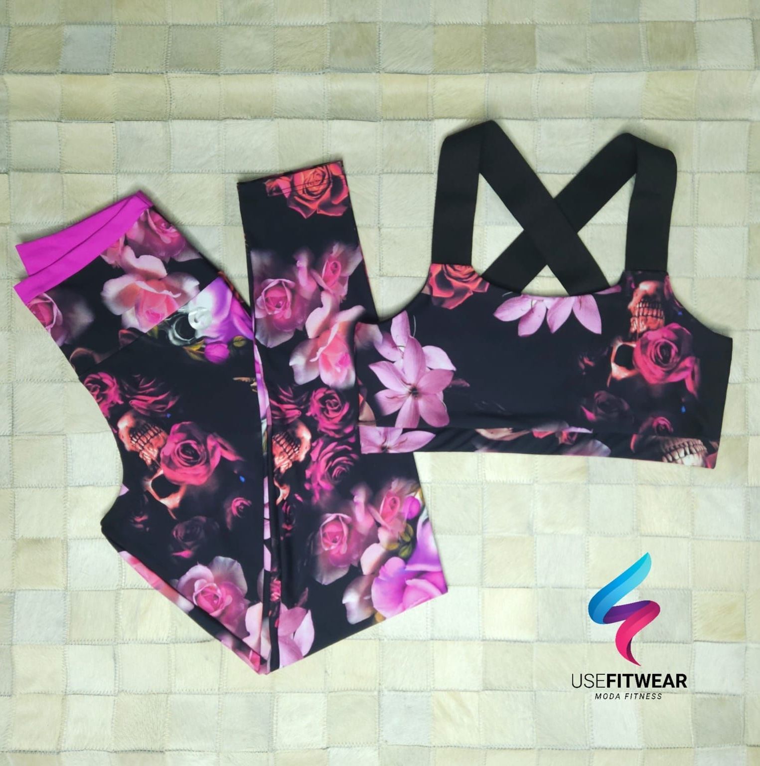 Conjunto Caveira Calça Cores e Top Power