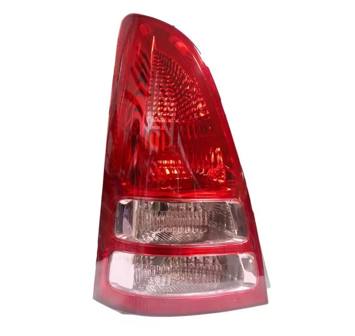 11-E686-00-15B3 LH TYC TAIL LIGHT ASSY TOYOTA INNOVA 2006