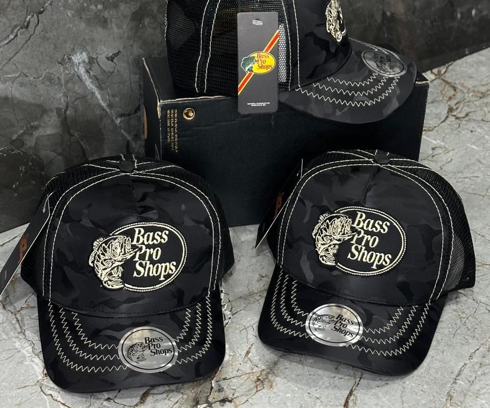 BASS PRO SHOPS