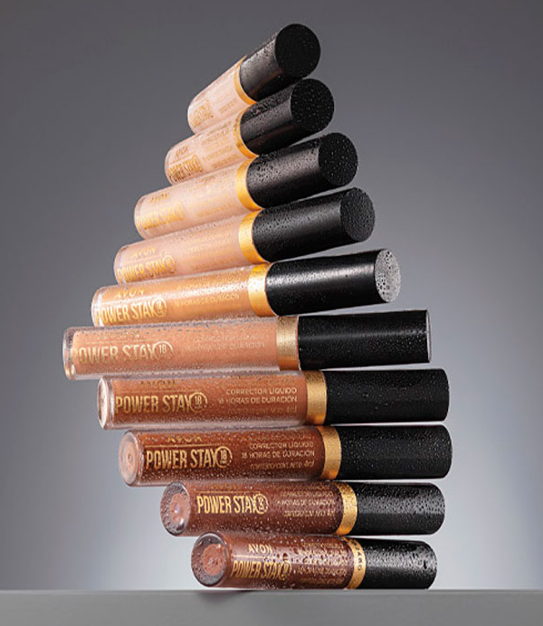 135 N Corretivo Líquido Avon Power Stay