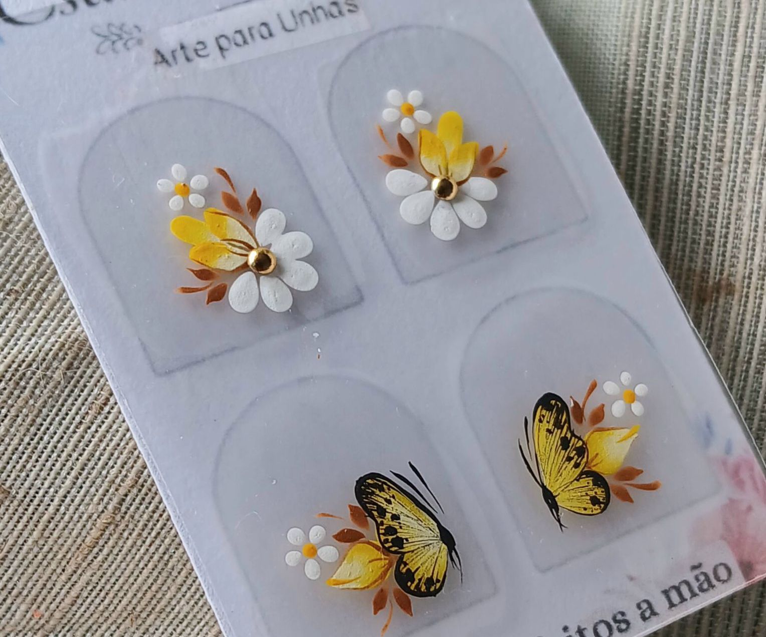 Adesivos de unha