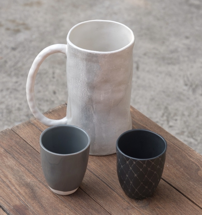 Caneca de cerveja + mini copos