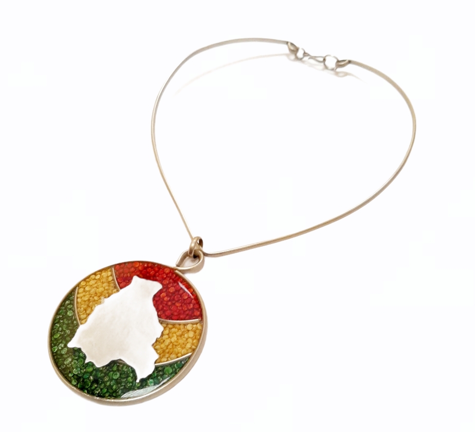 Collar Bolivia en mi Corazón