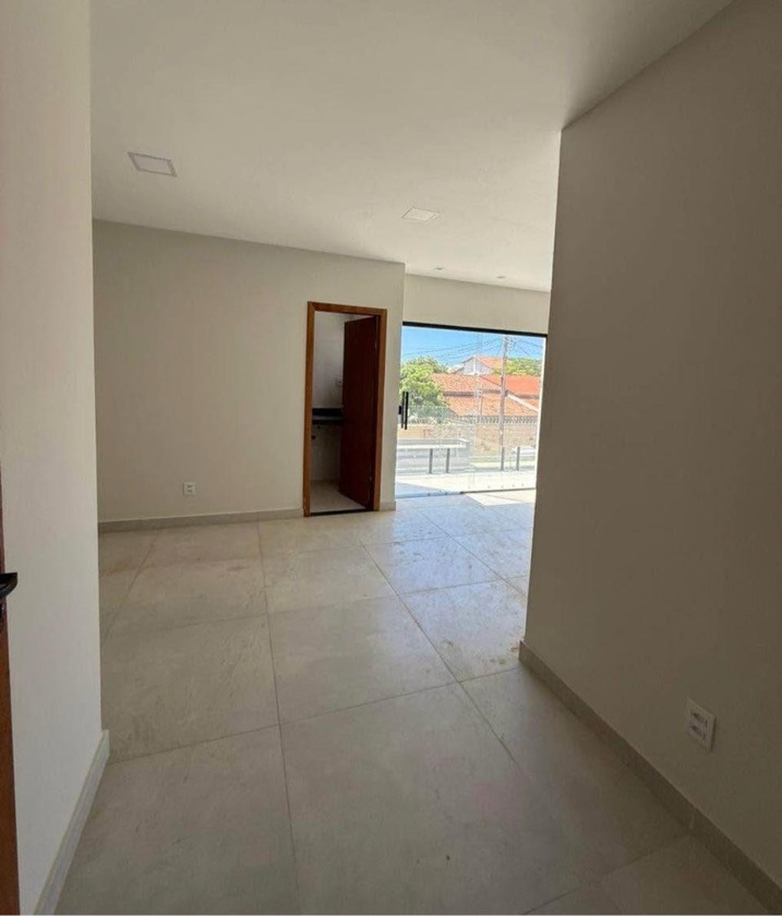 DUPLEX - GURIRI NORTE - RUA 12 - SM - ES
