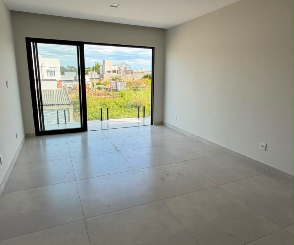 DUPLEX - ALTO PADRÃO - JACUÍ 2