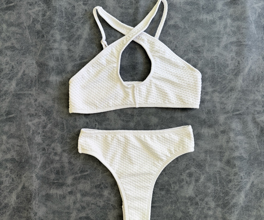 BIKINI CRUZ | Top cruzado + colaless tiro alto | Maui