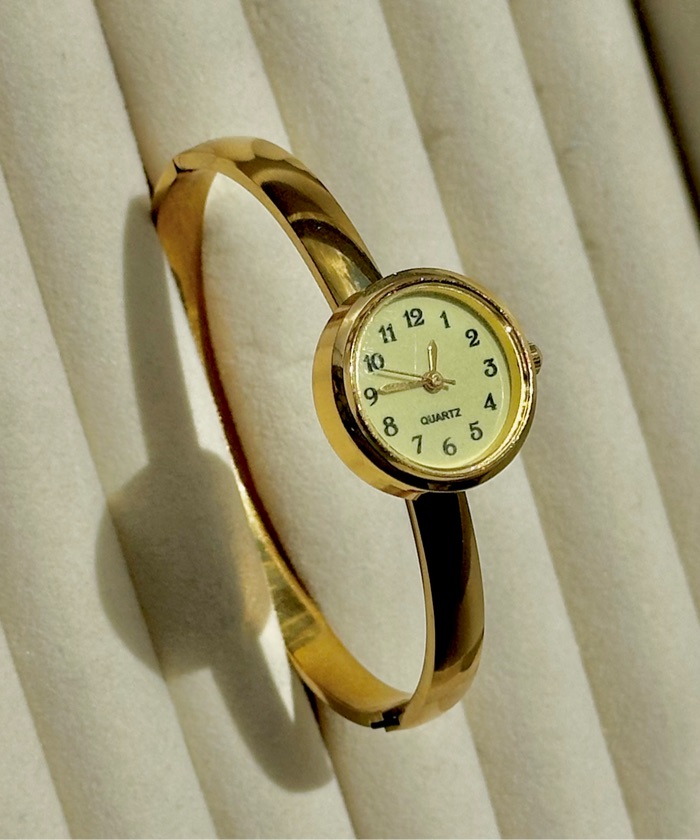 Relógio Bracelete Golden