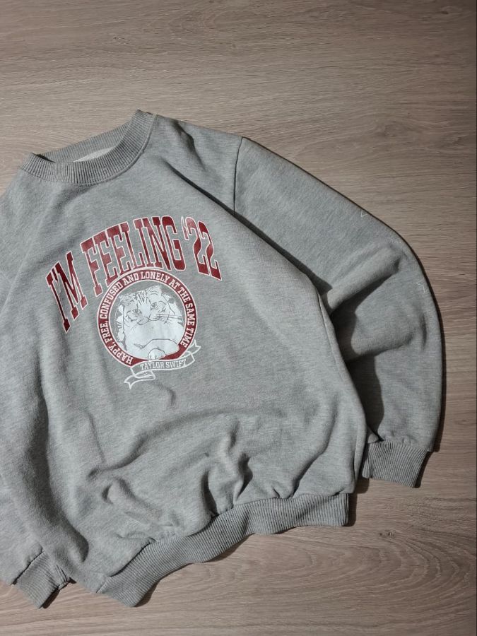 Taylor Swift Sweatshirt I’m Feeling'22