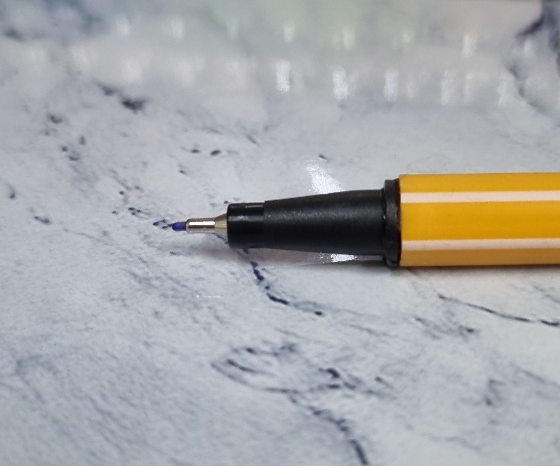 Fine Line Marker 24 piezas
