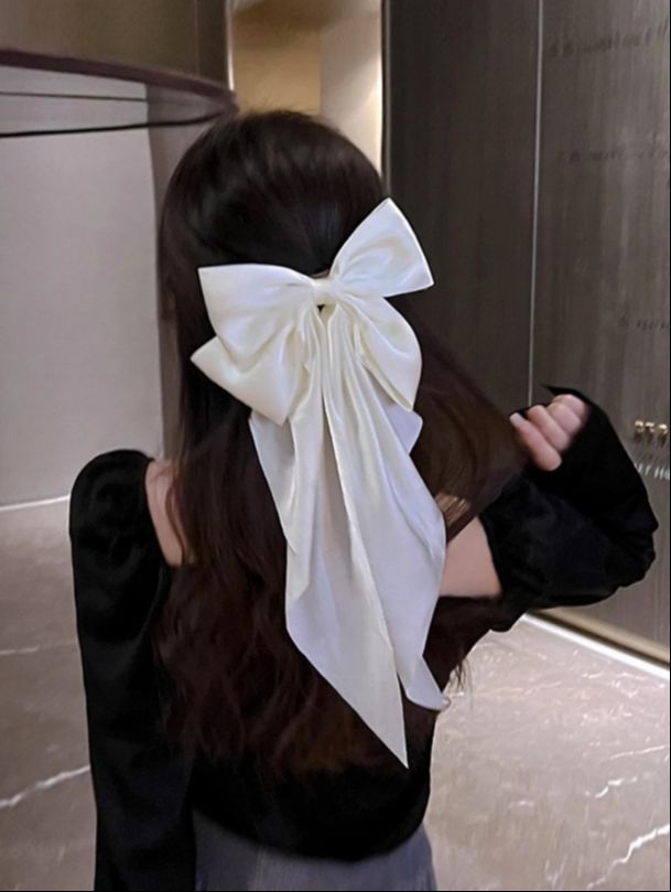 LAZO DE CINTA SATINADA BLANCA PARA CABELLO