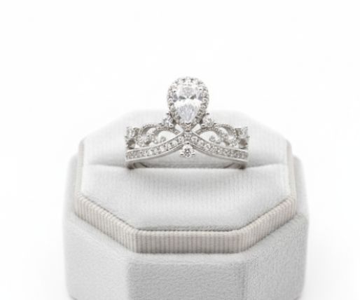 Anillo Crown Zircon