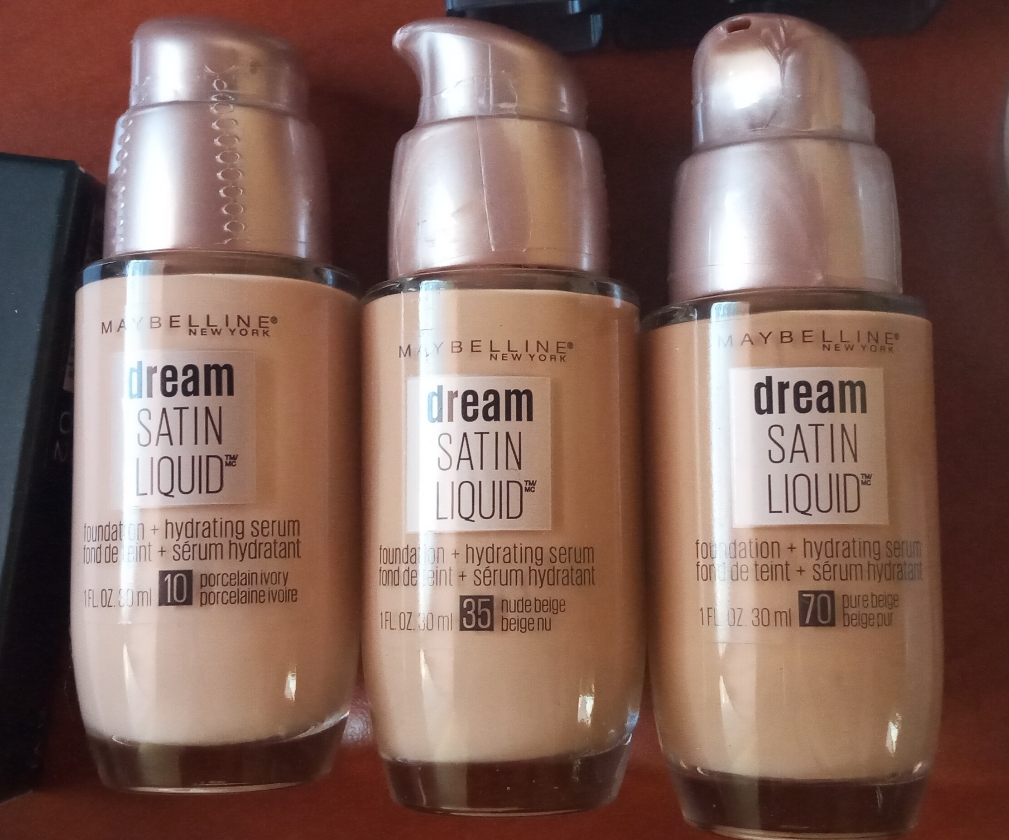 Base Maybelline Dream satin Liquid