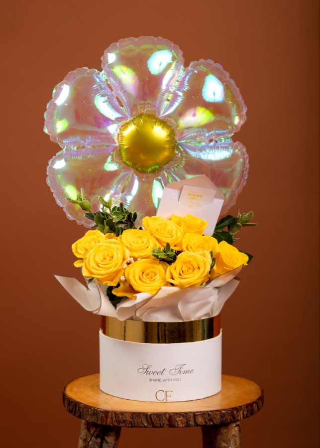 Ballons and yellow flowers