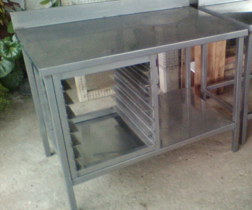 120x70x90 7 Bandejas *