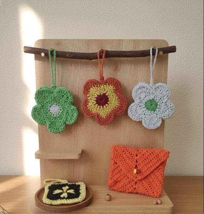 Mini Estuches & Monederos Multiusos 'Flor de Aurora' en Crochet