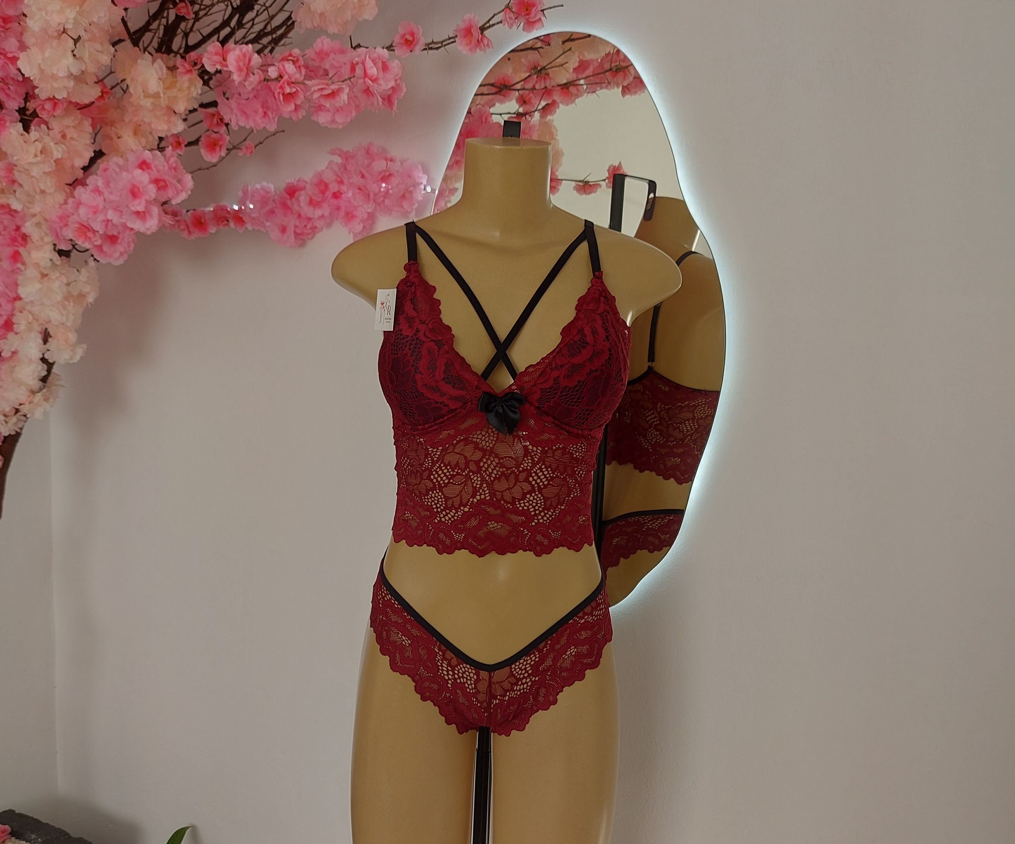 Conjunto Renda Flor Hot Love