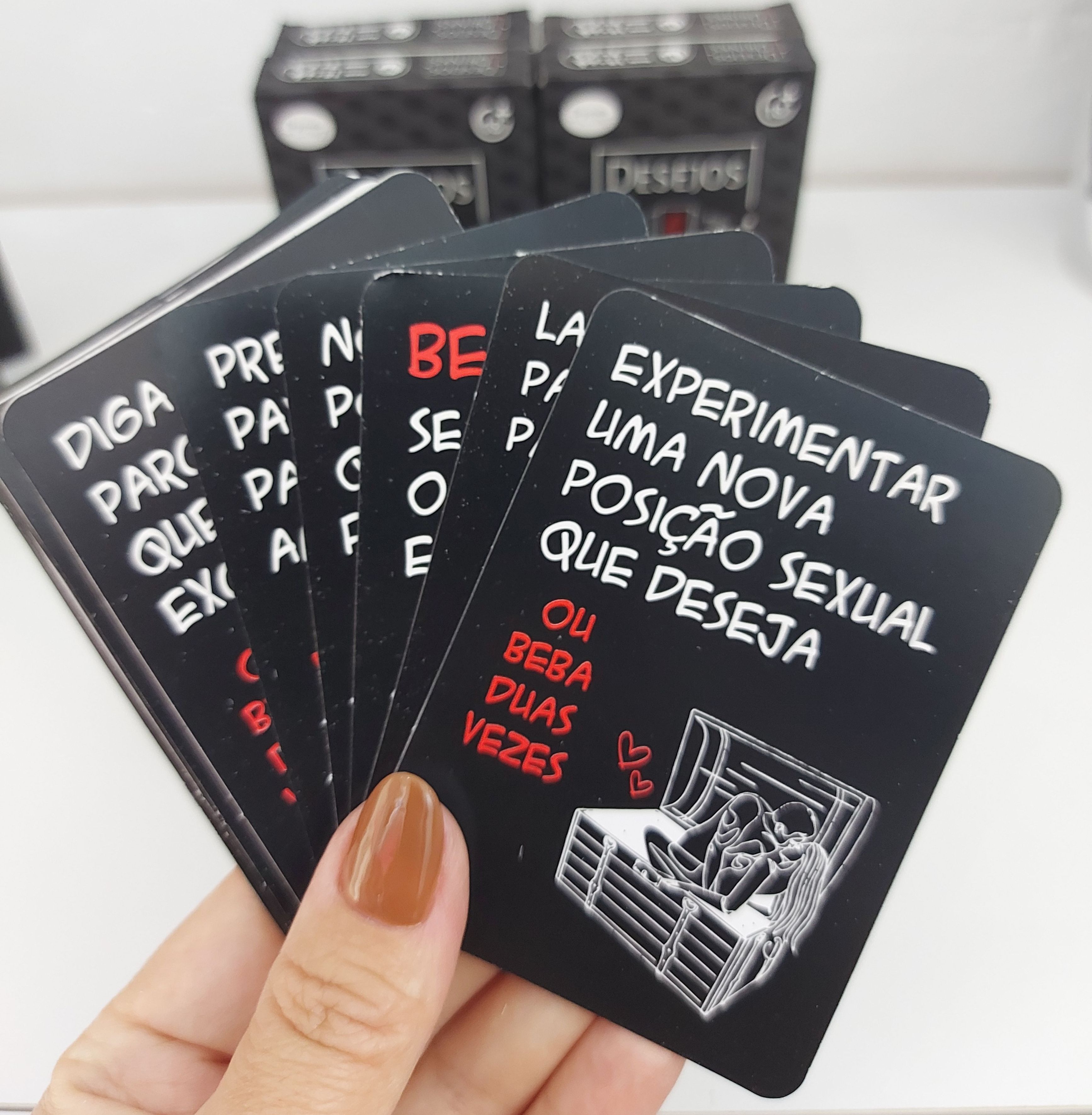 Desejos e Drinks Jogo de Cartas Para Casais