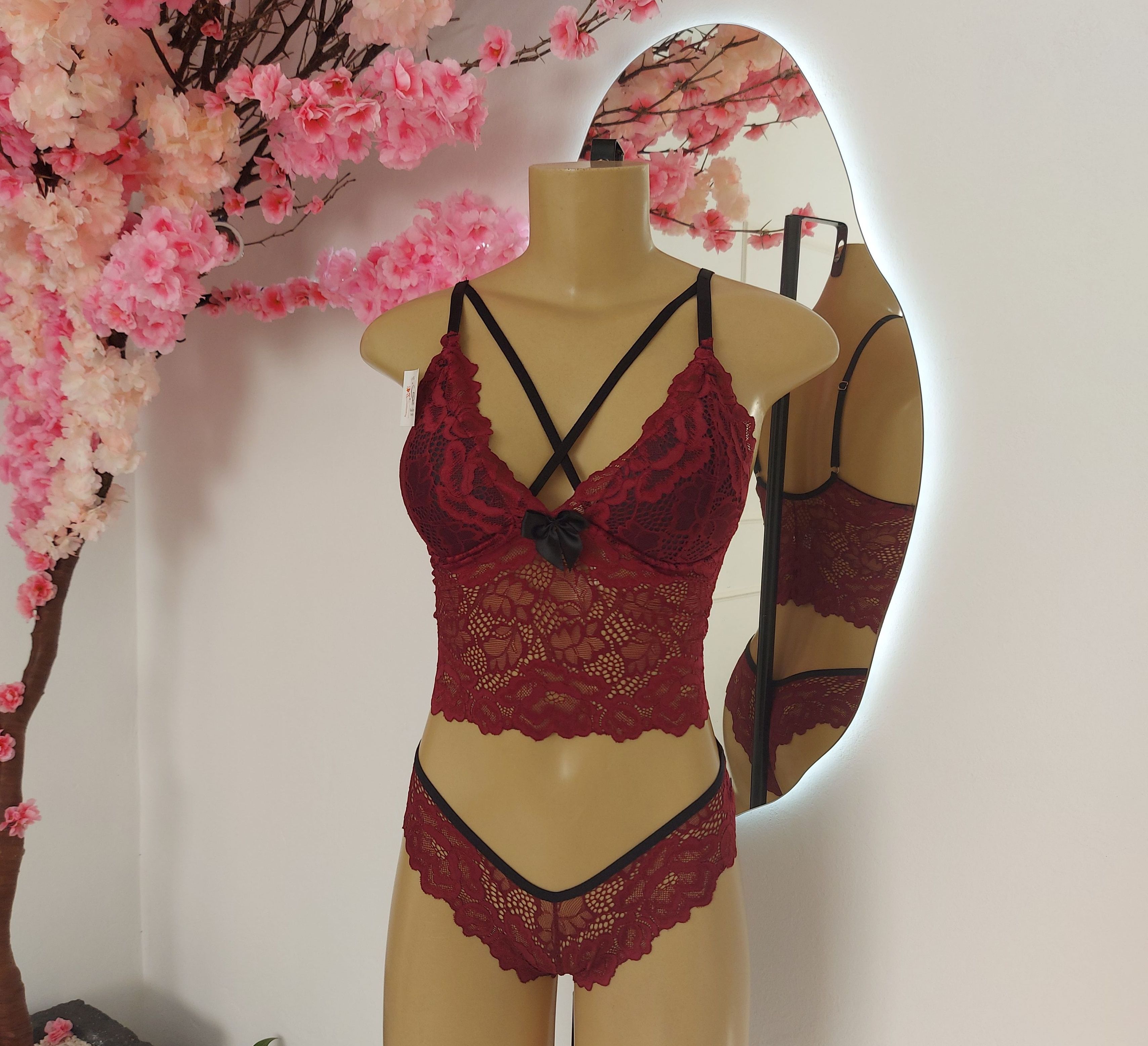 Conjunto Renda Flor Hot Love