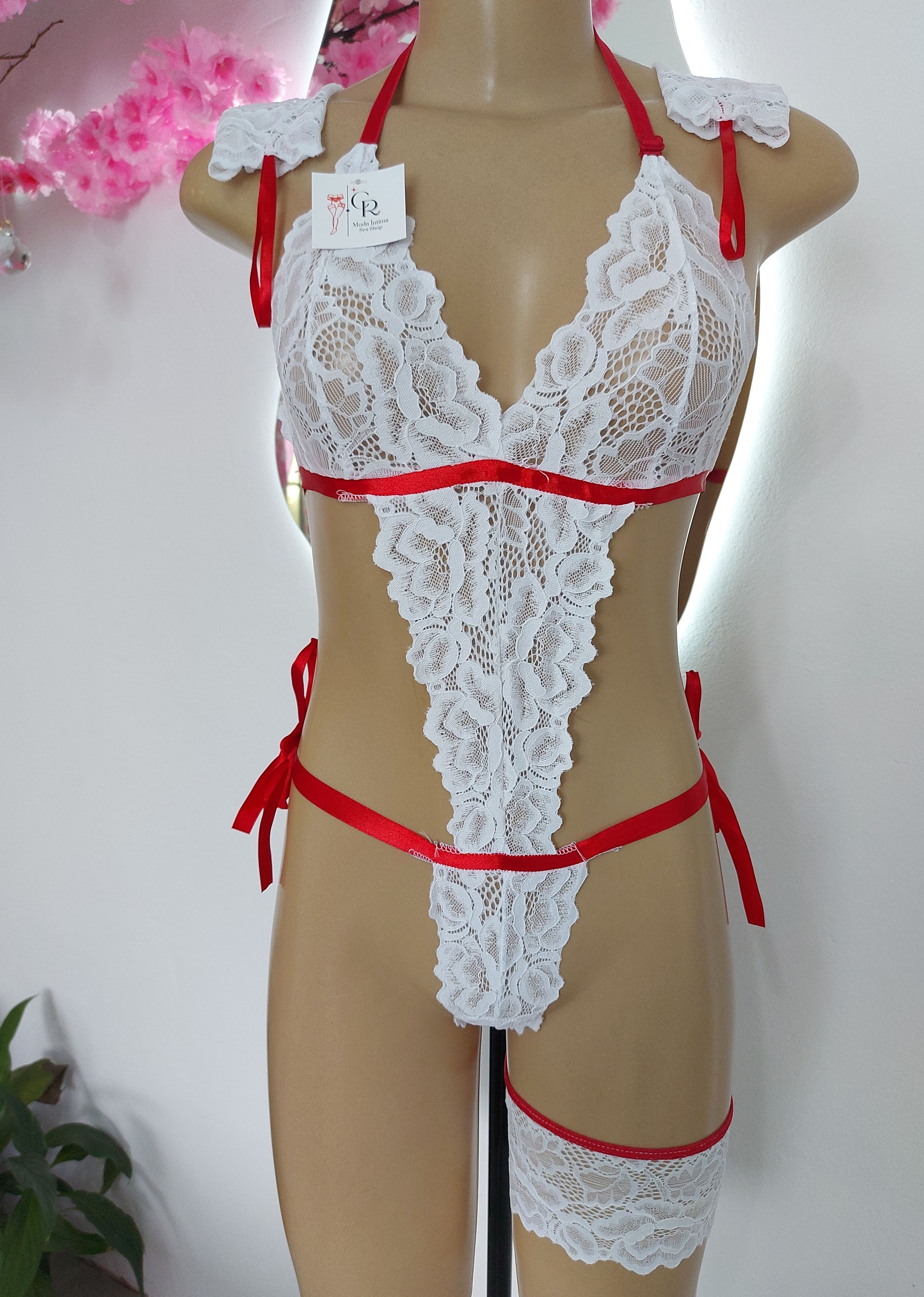 Body Cetim com Luva e Perneira