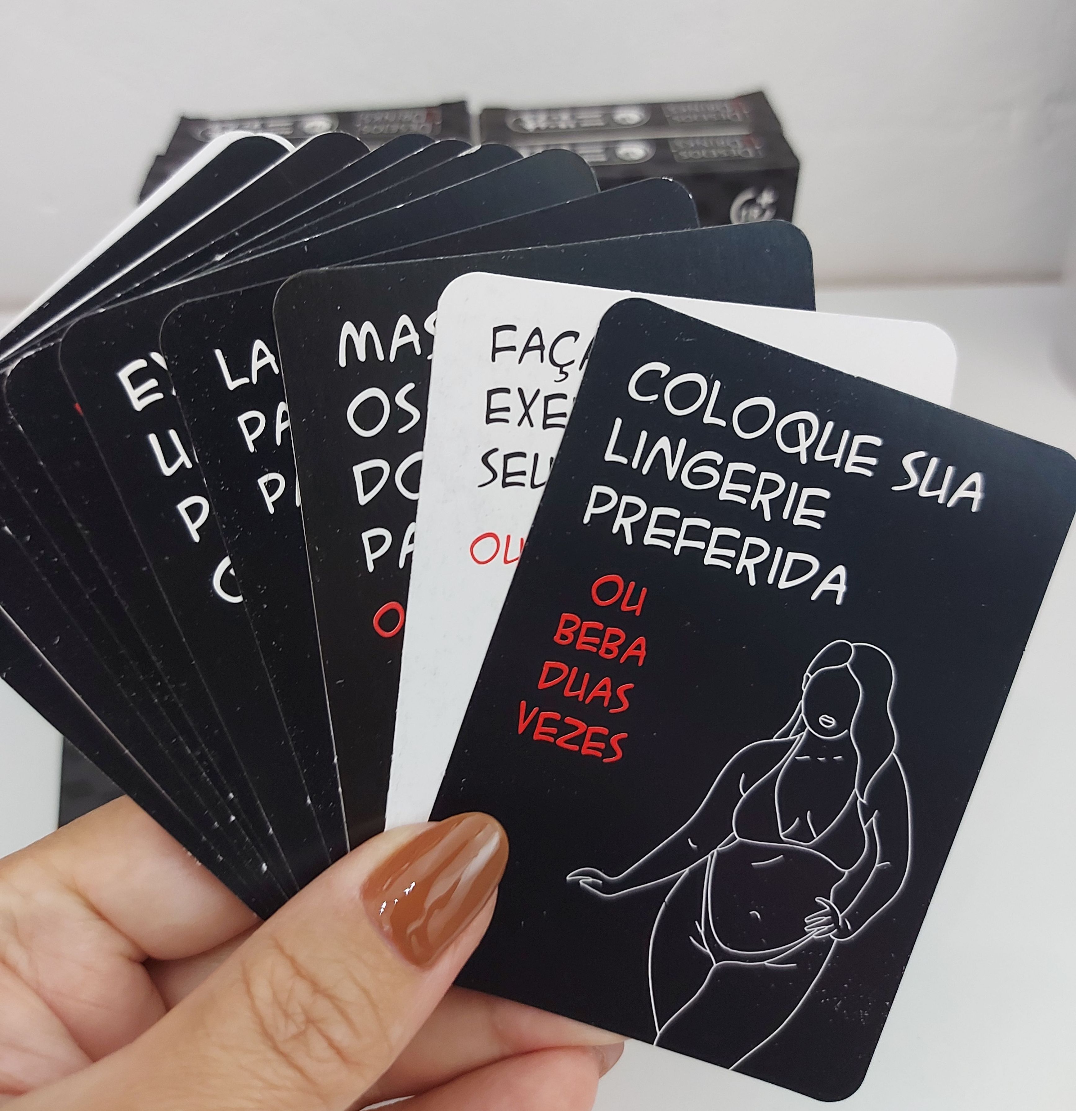 Desejos e Drinks Jogo de Cartas Para Casais