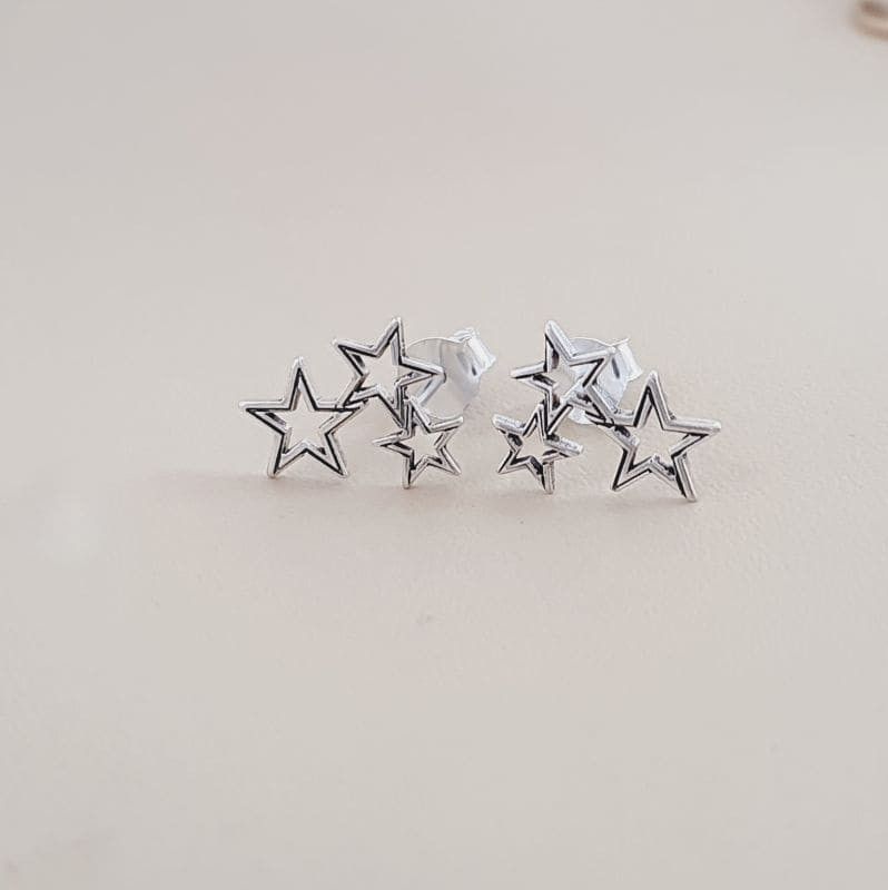 Brinco 3 estrelas desenho laser Prata 925