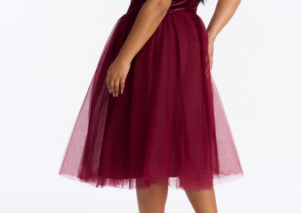 Janae Velvet Tulle Midi Dress -Wine