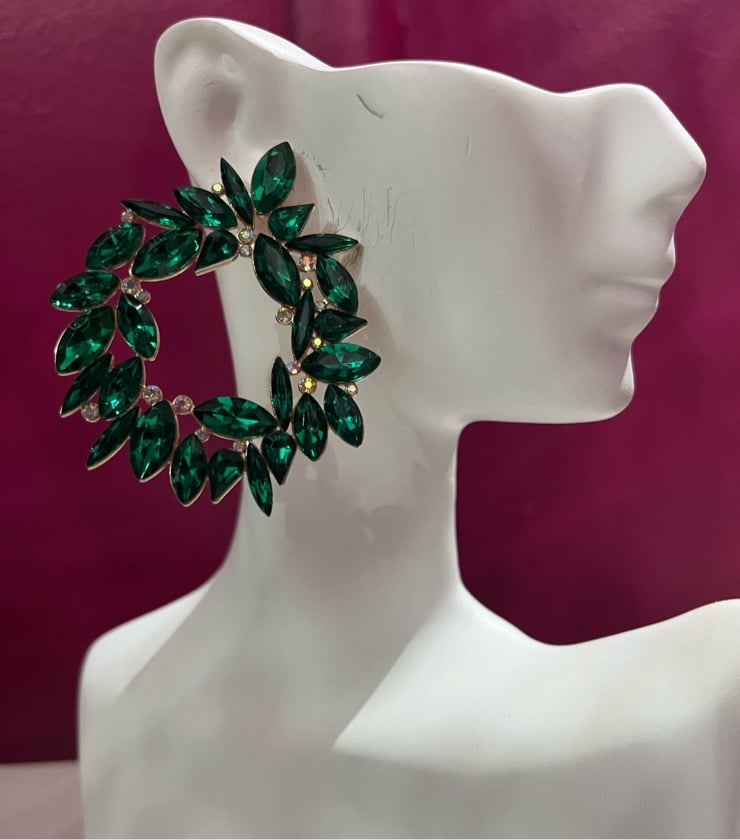 Full Circle Earrings - Green